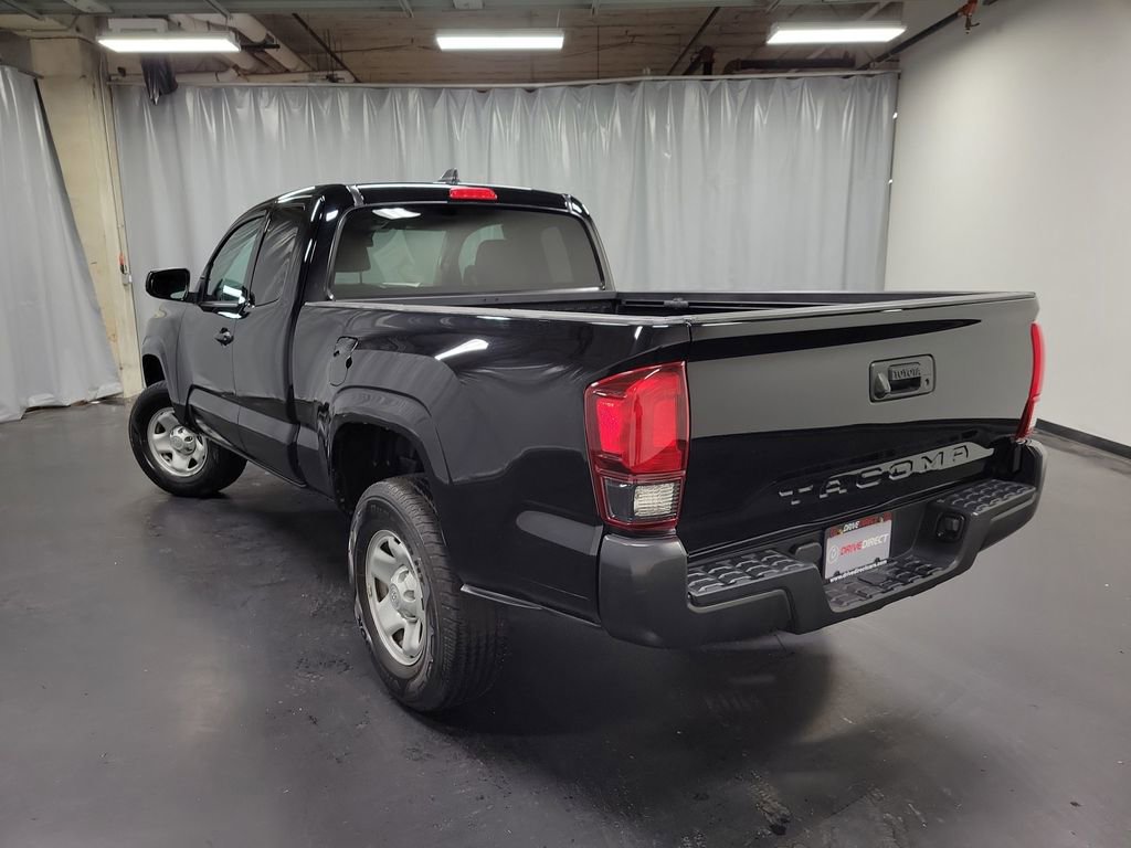 Used 2020 Toyota Tacoma SR image 6