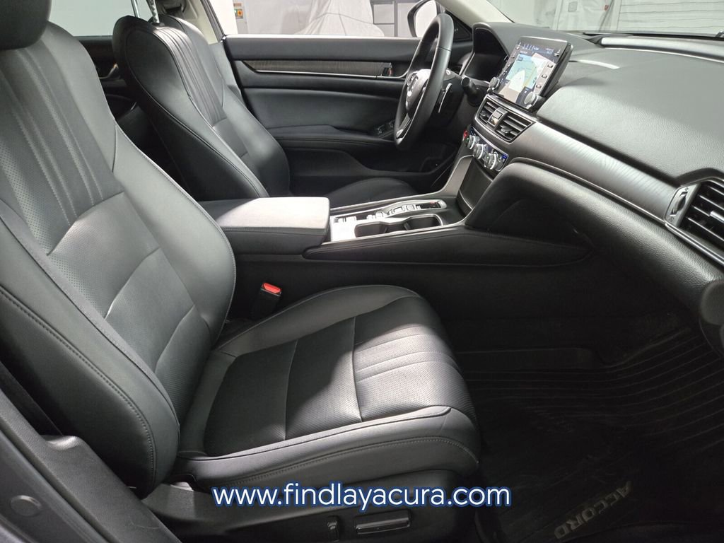 Used 2022 Honda Accord Touring image 18