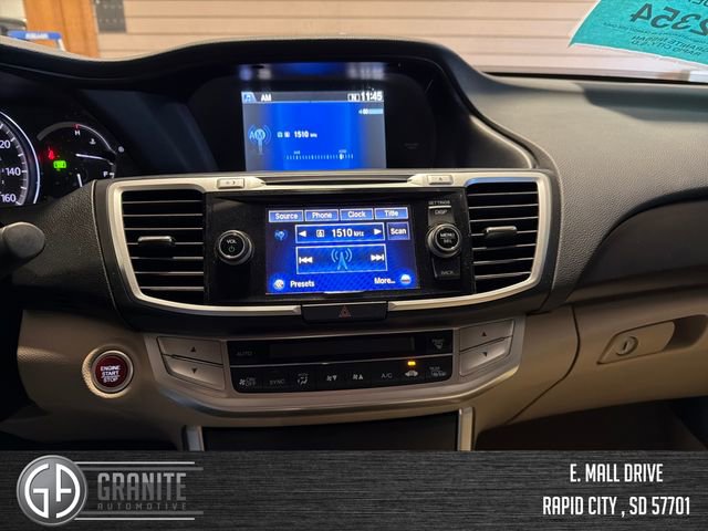 Used 2015 Honda Accord EX-L image 18