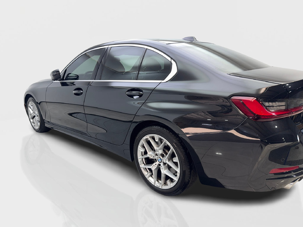Used 2025 BMW 330i Sedan RWD image 16