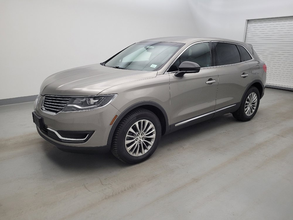 Used 2017 Lincoln MKX Select AWD/4WD image 2