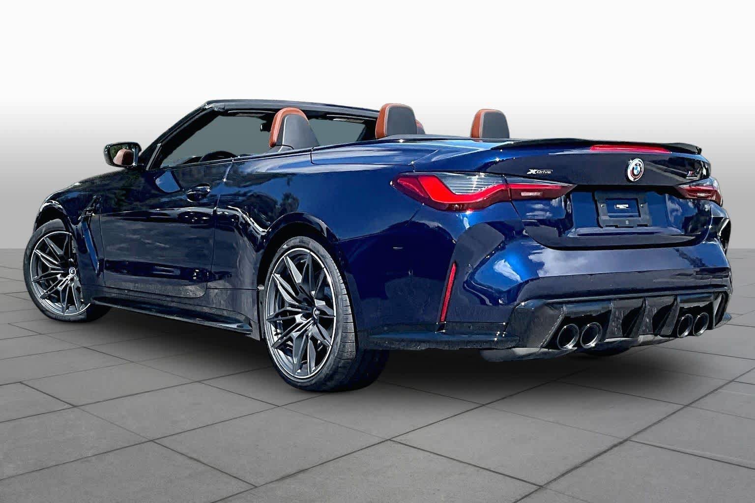 Used 2023 BMW M4 xDrive Competition w/ M Carbon Exterior Package AWD/4WD image 12
