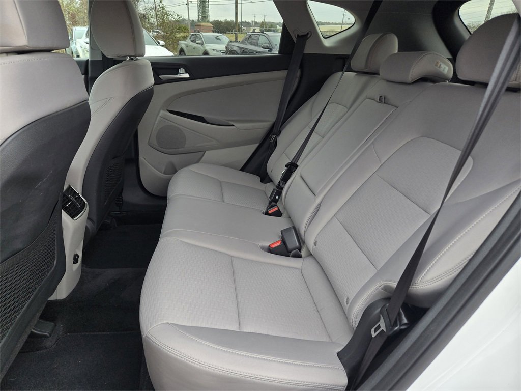 Used 2021 Hyundai Tucson SEL w/ Cargo Package image 9