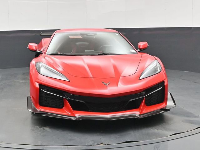 Used 2024 Chevrolet Corvette Z06 w/ Z07 Performance Package image 9