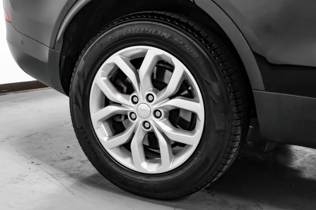 Used 2019 Land Rover Discovery SE image 60