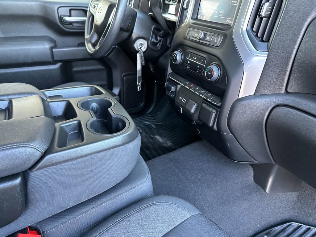 Used 2022 Chevrolet Silverado 2500 Custom w/ Custom Convenience Package image 14