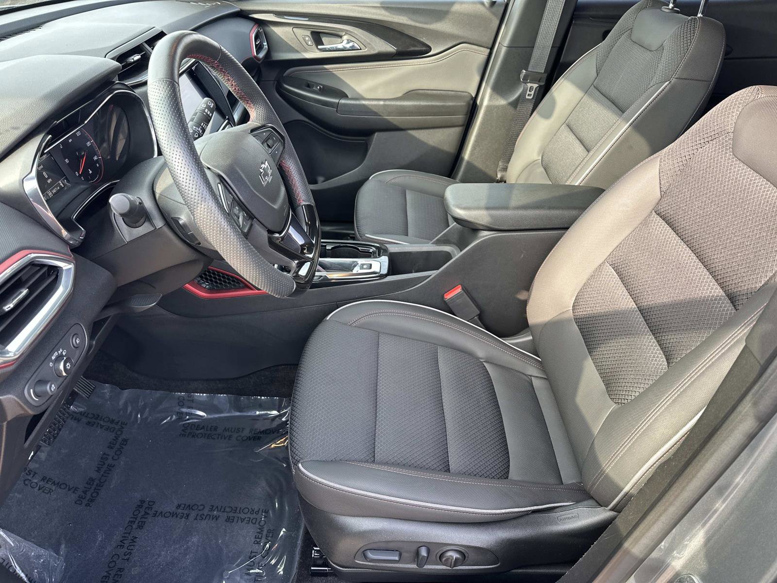 Certified 2023 Chevrolet TrailBlazer RS w/ Convenience Package image 18