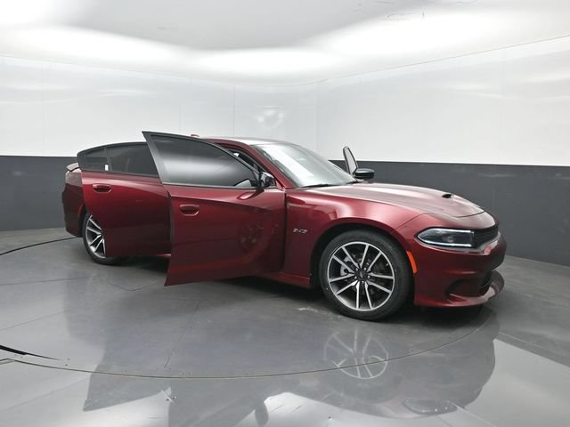 Used 2023 Dodge Charger R/T w/ Cold Weather Package RWD image 34