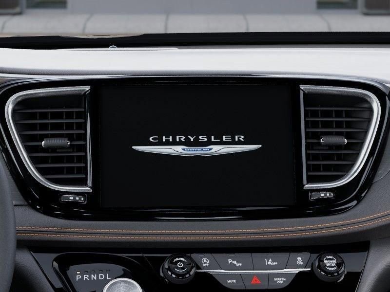 New 2026 Chrysler Pacifica Pinnacle FWD image 18