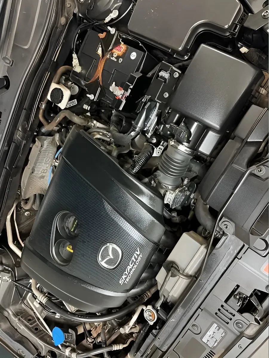 Used 2018 MAZDA MAZDA3 Sport FWD image 16