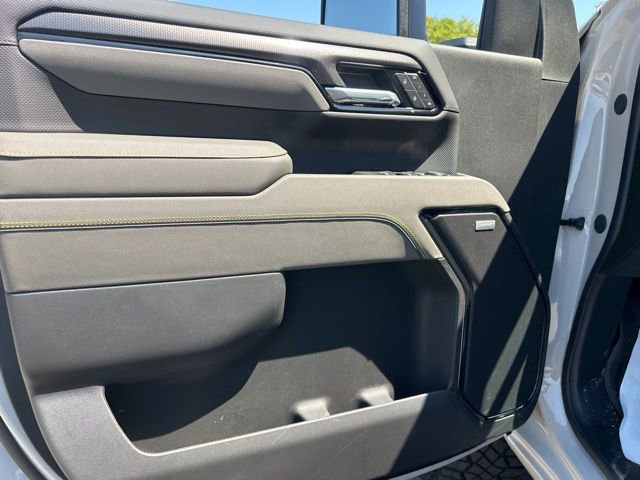 New 2026 Chevrolet Silverado 2500 ZR2 w/ LPO, Dark Essentials Package image 11