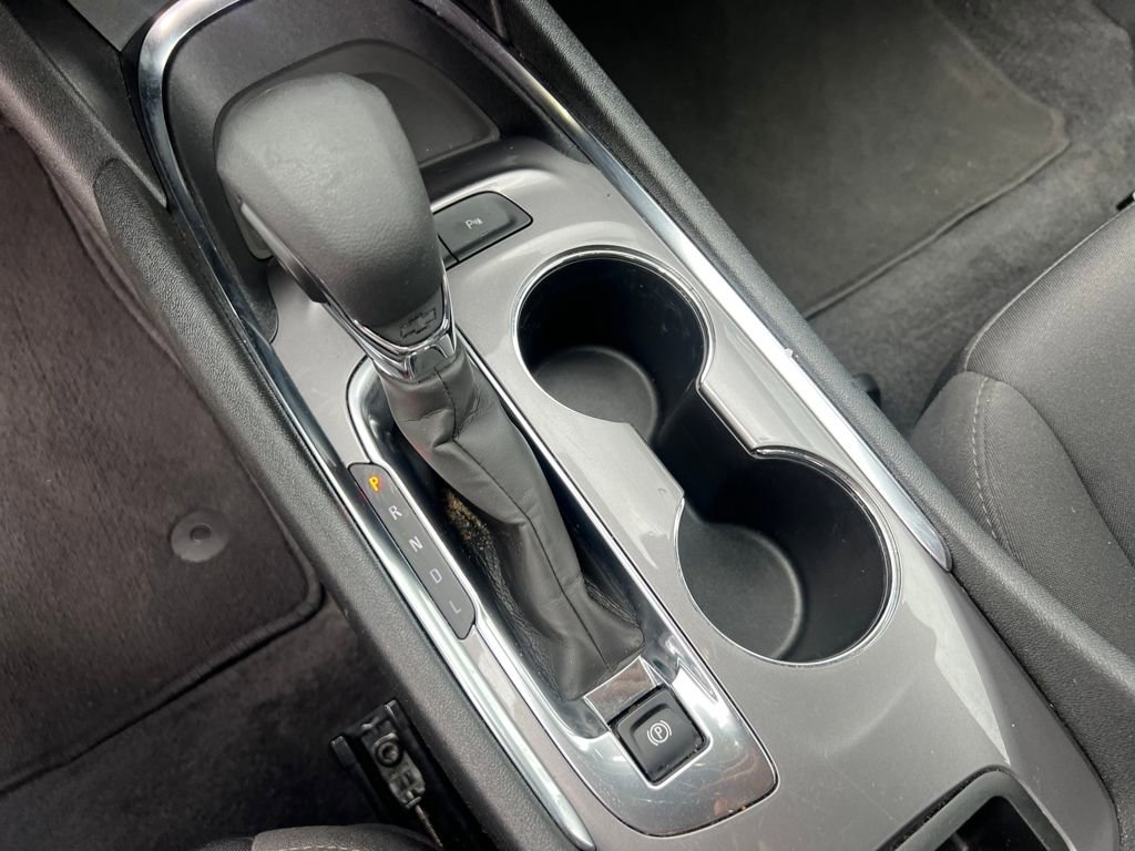 Used 2024 Chevrolet Malibu LT image 19