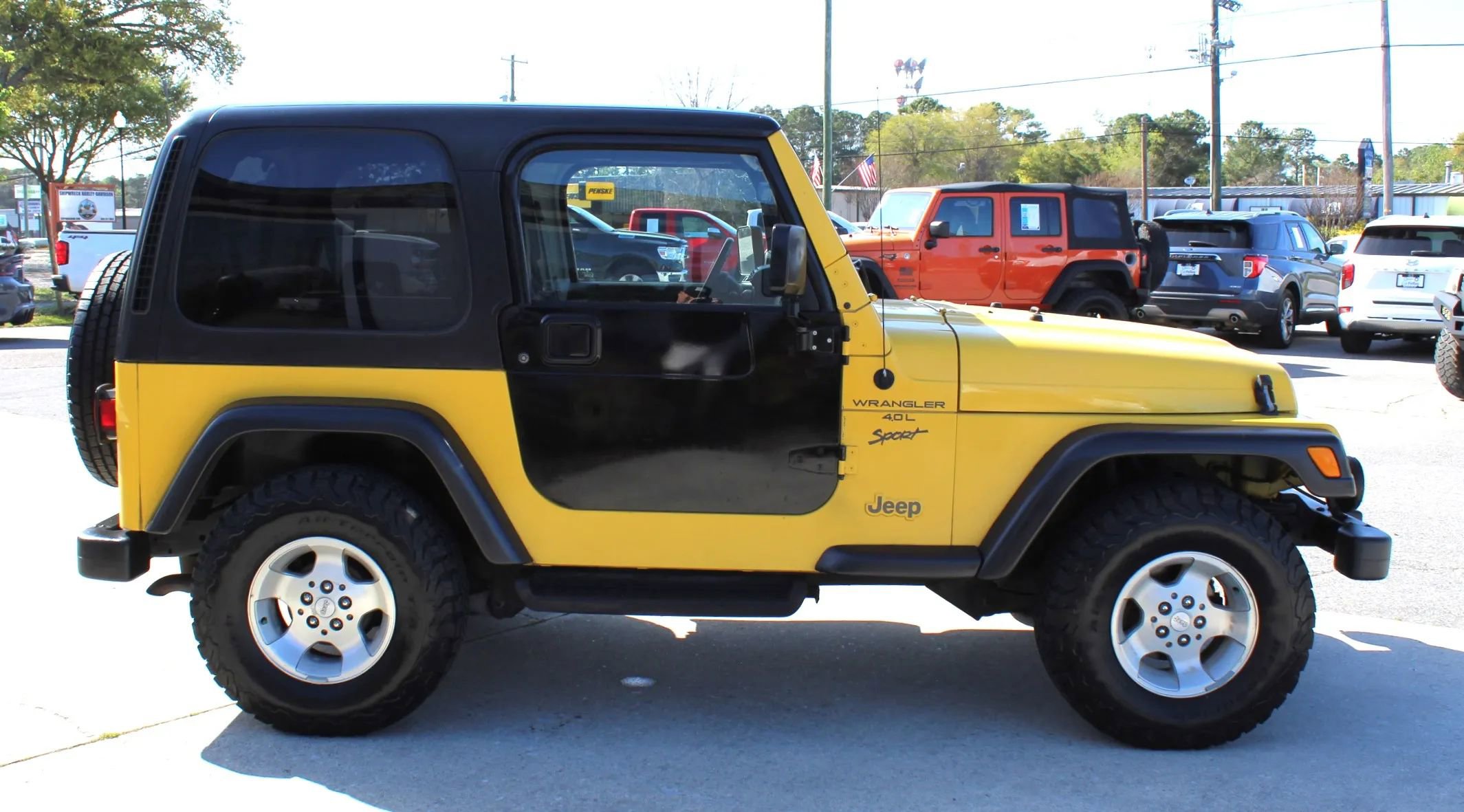 Used 2000 Jeep Wrangler Sport image 6