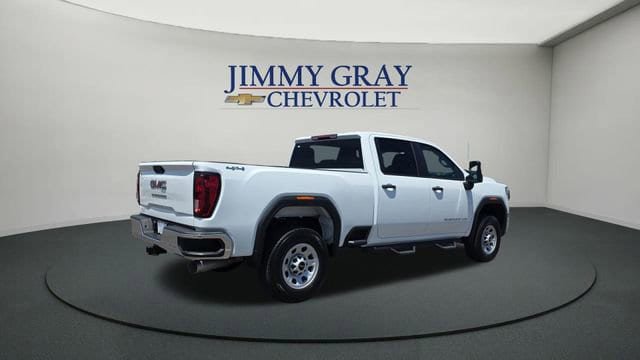 Used 2024 GMC Sierra 2500 Pro w/ Convenience Package AWD/4WD image 5
