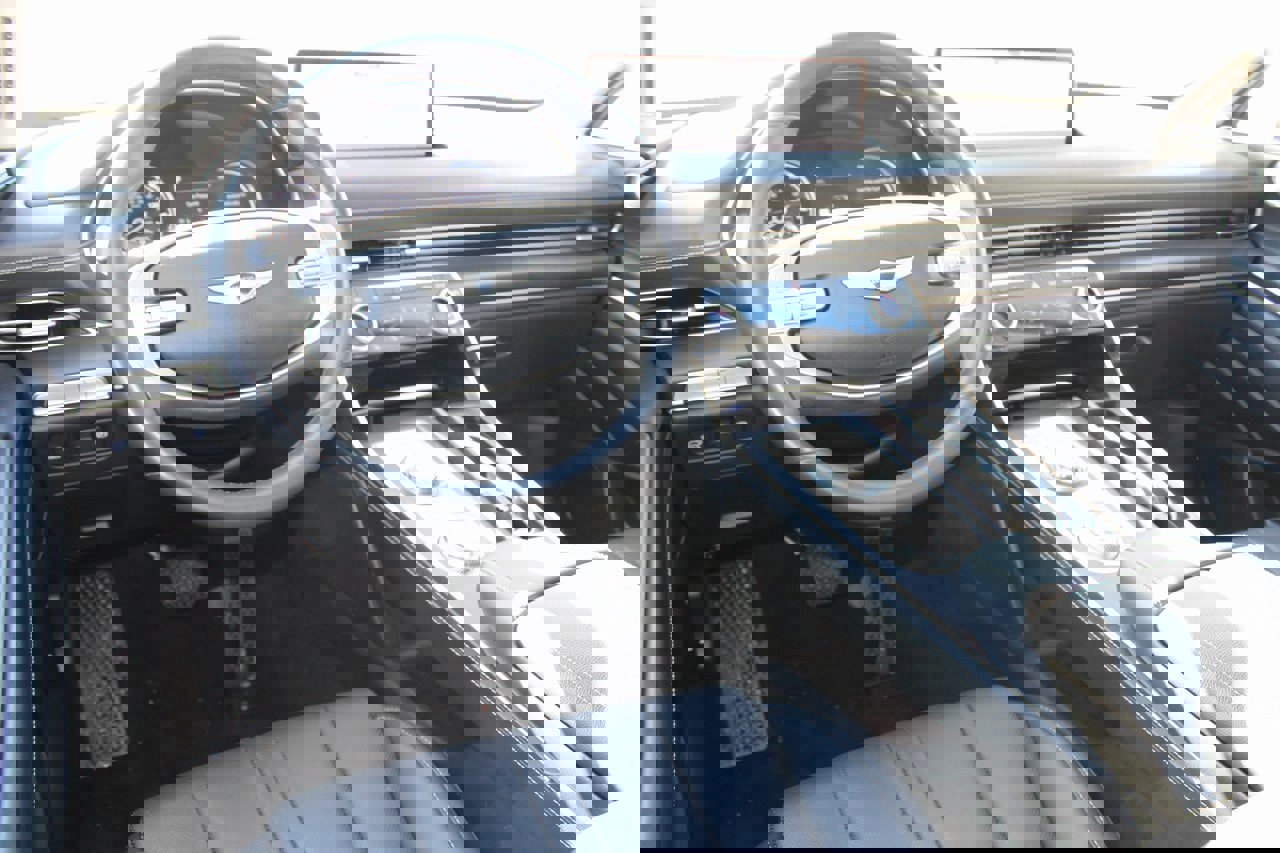 Used 2024 Genesis GV80 3.5T image 5