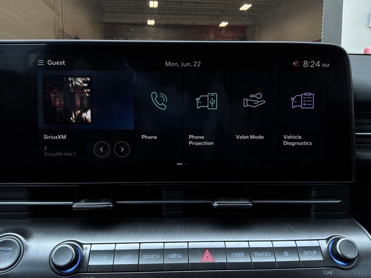Used 2025 Hyundai Kona SEL FWD image 30