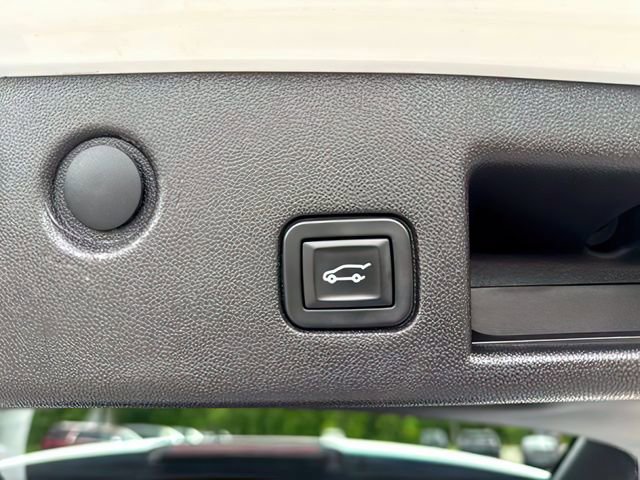 Used 2019 Chevrolet Equinox Premier AWD/4WD image 21