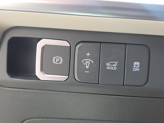 Used 2025 Hyundai Santa Fe SEL AWD/4WD image 17