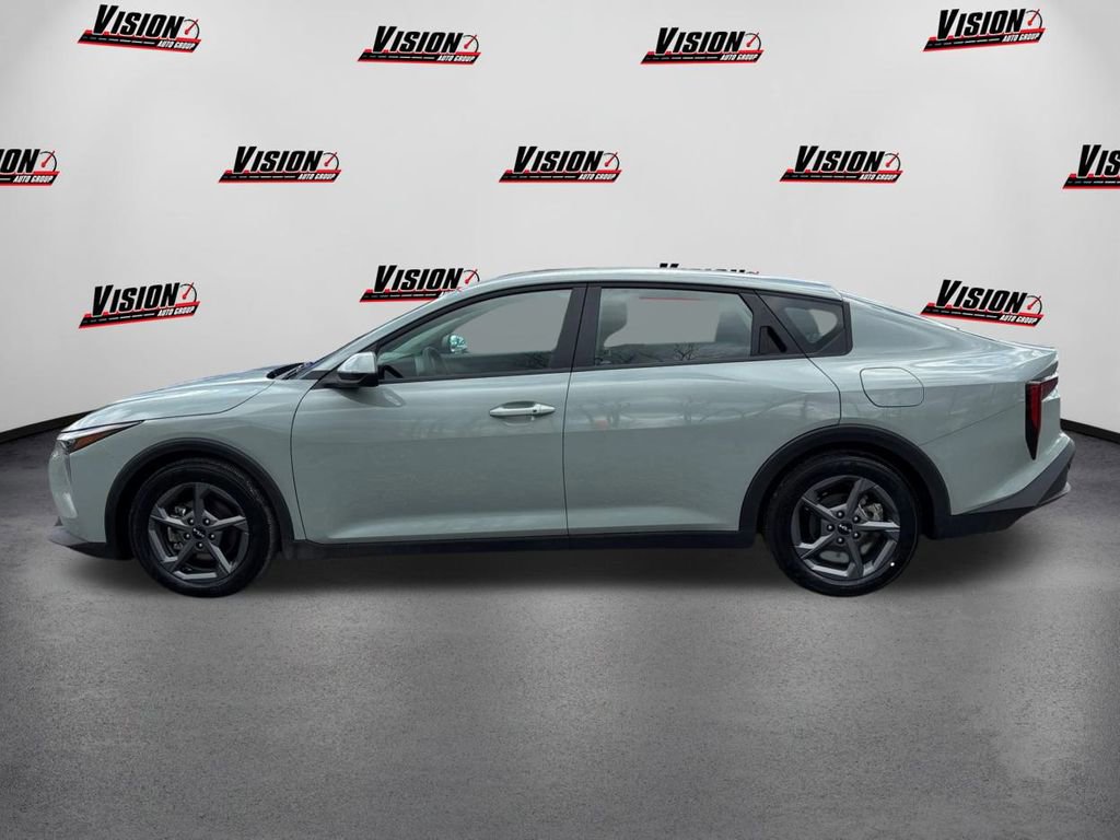 Certified 2025 Kia K4 LXS image 8