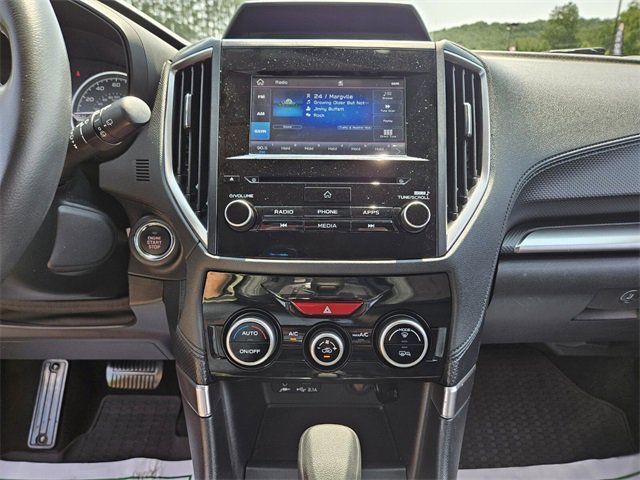 Used 2021 Subaru Forester Premium image 21