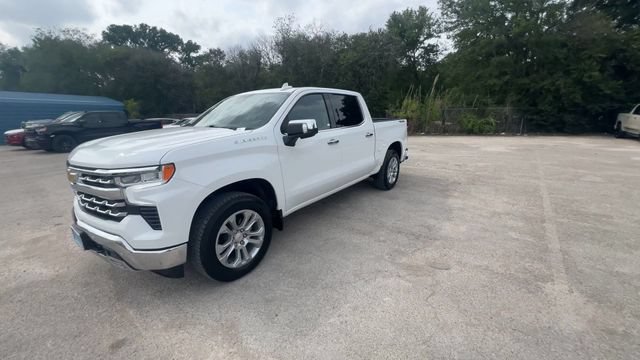 Certified 2025 Chevrolet Silverado 1500 LTZ AWD/4WD image 4