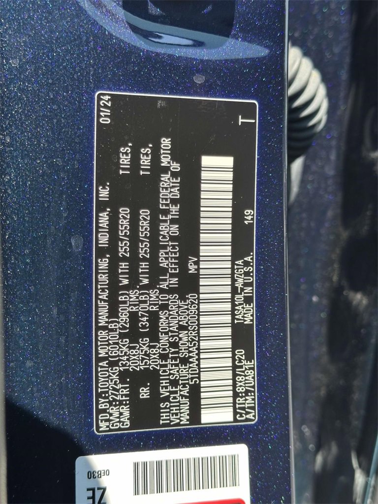 Used 2024 Toyota Grand Highlander Limited image 29