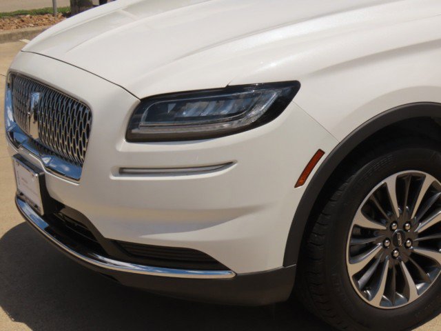 Certified 2023 Lincoln Nautilus FWD w/ Premium Package image 3