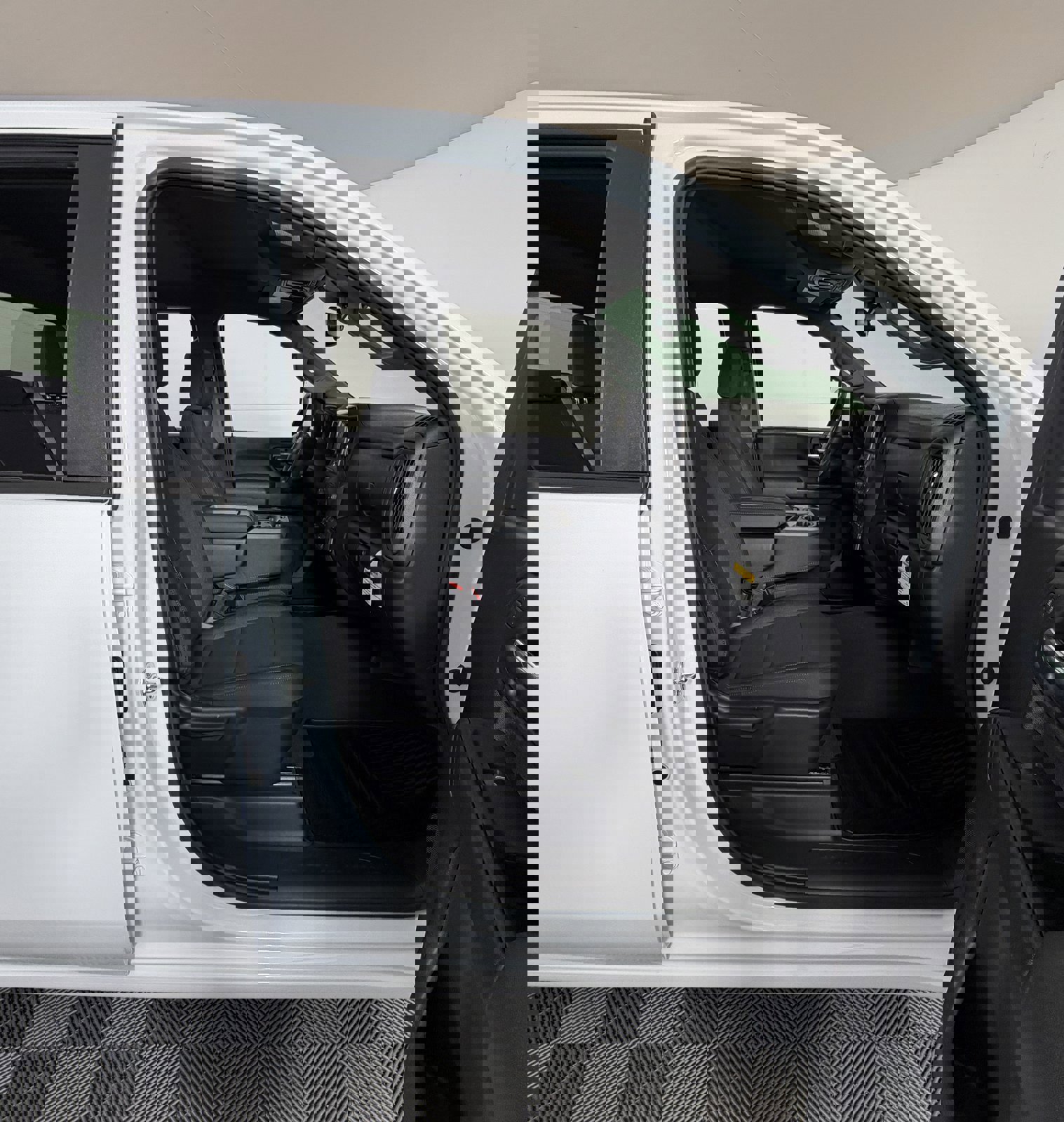 New 2026 Chevrolet Silverado 2500 Custom w/ Custom Value Package image 6
