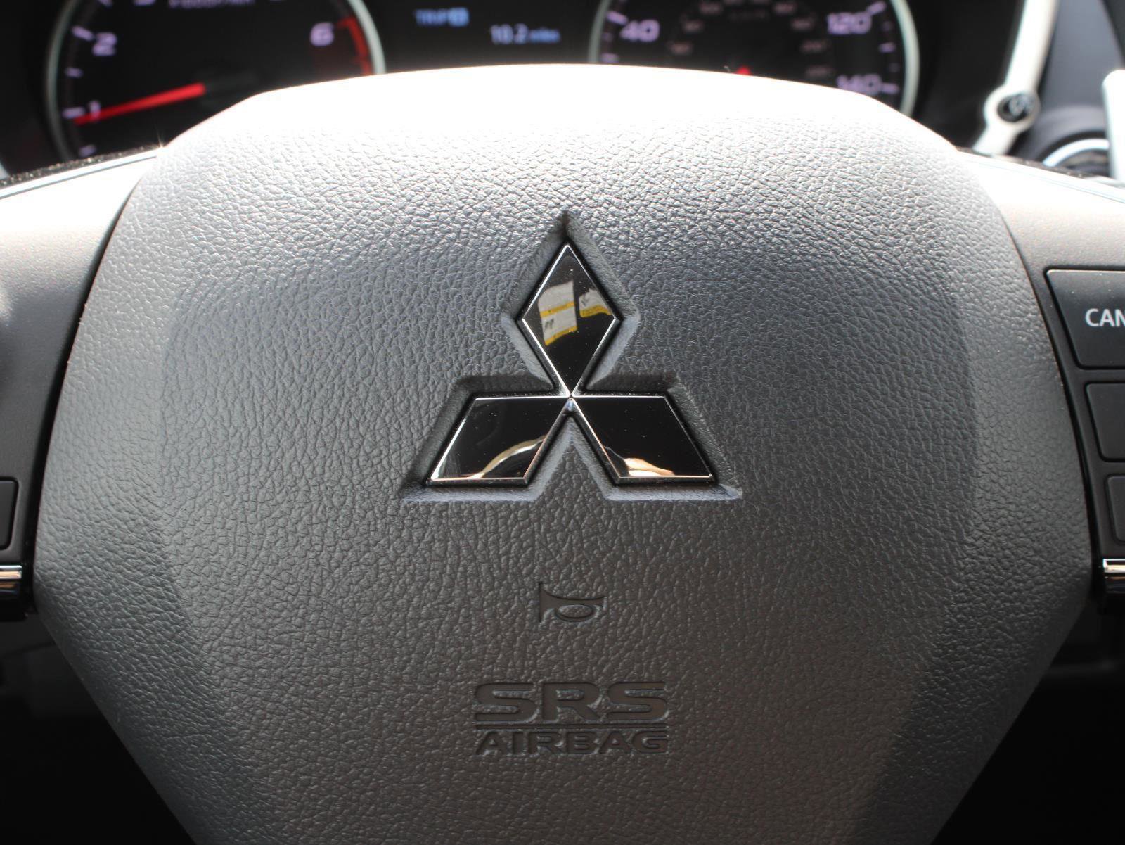 New 2025 Mitsubishi Eclipse Cross SEL image 32