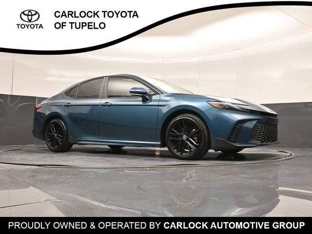 Used 2025 Toyota Camry SE FWD image 29