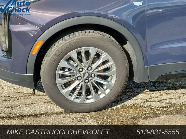 Used 2025 Cadillac XT4 Premium Luxury FWD image 9