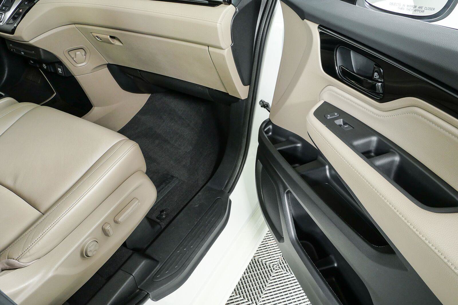 Used 2024 Honda Odyssey Touring image 25