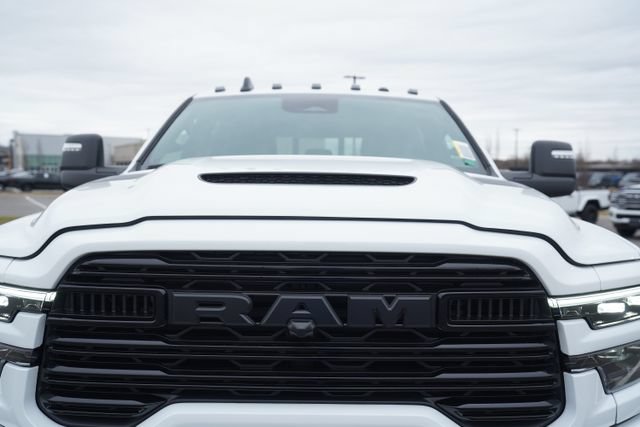 New 2026 RAM 3500 Laramie w/ Night Edition AWD/4WD image 39