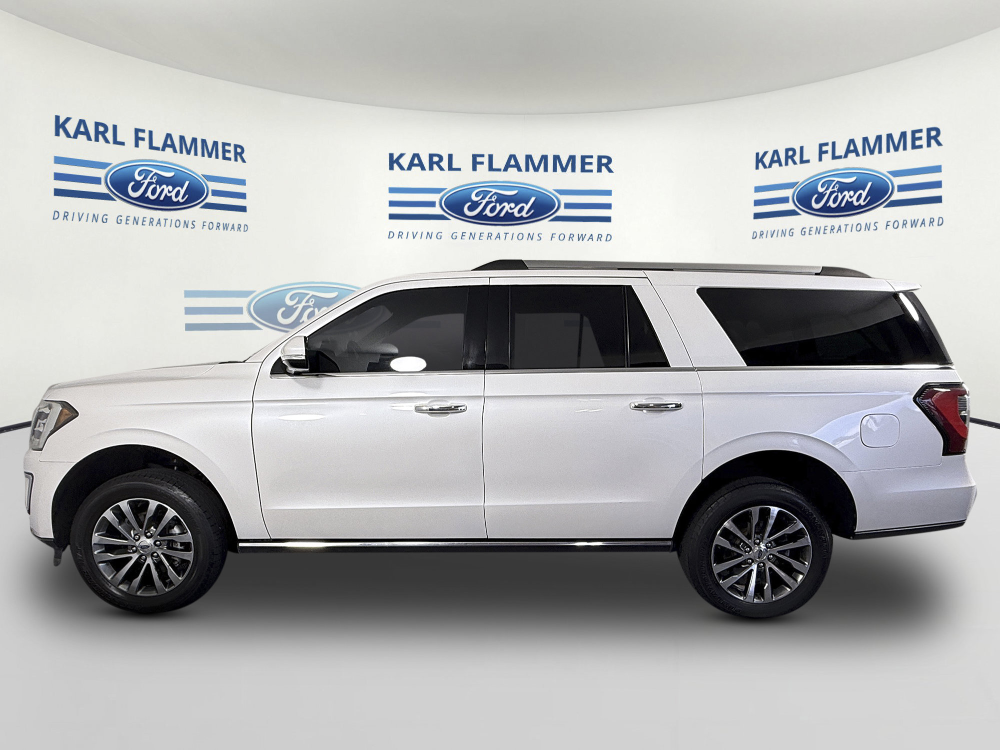 Certified 2018 Ford Expedition Max Limited RWD image 5