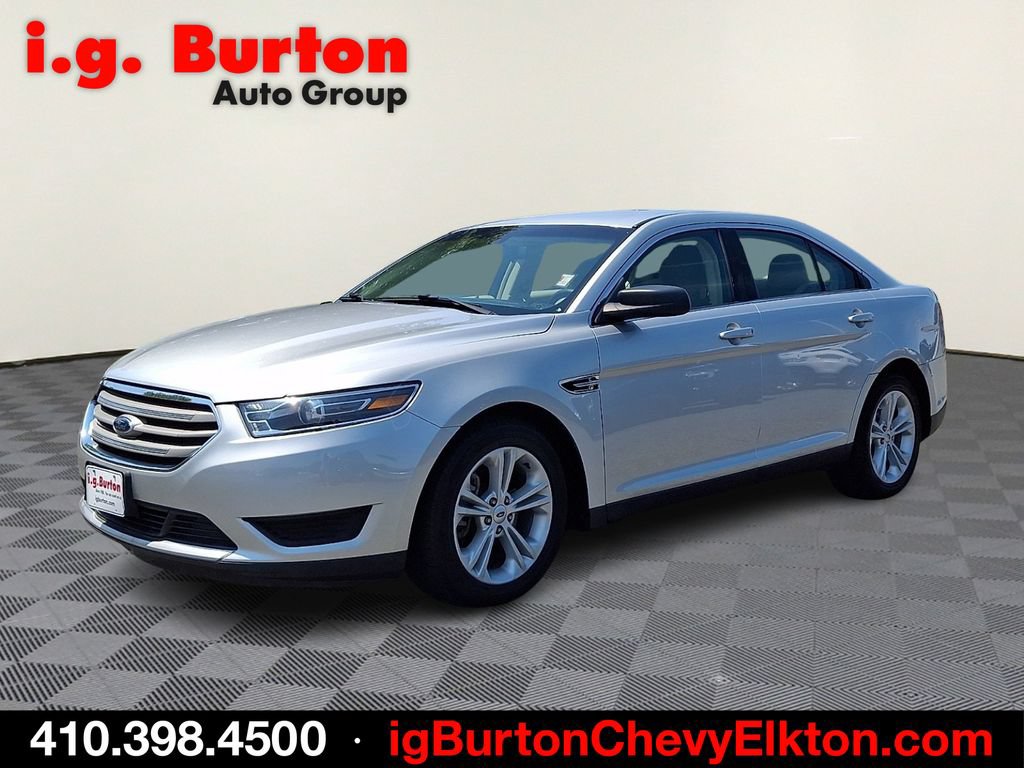 Used 2017 Ford Taurus SE FWD image 3