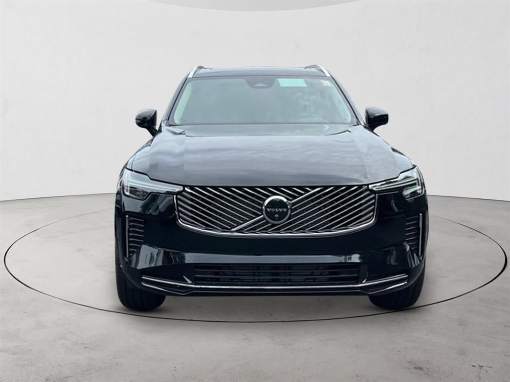New 2026 Volvo XC90 B6 Plus w/ Protection Package Premier AWD/4WD image 8