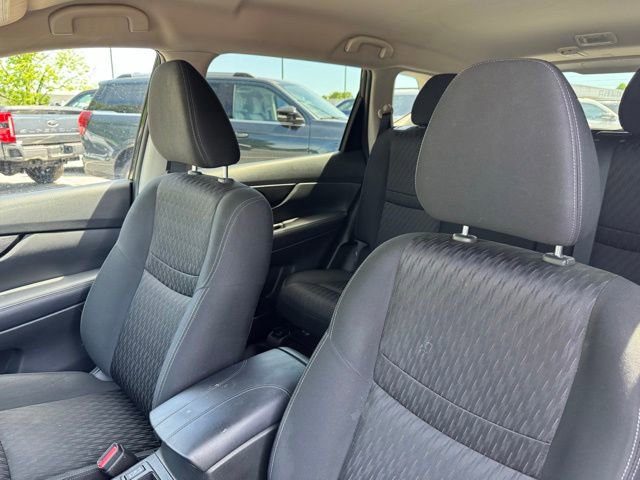 Used 2018 Nissan Rogue SV AWD/4WD image 26