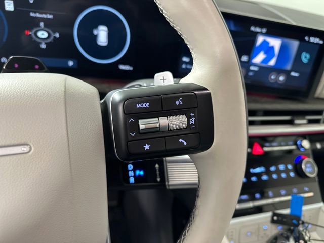 Used 2024 Hyundai Santa Fe Calligraphy image 16