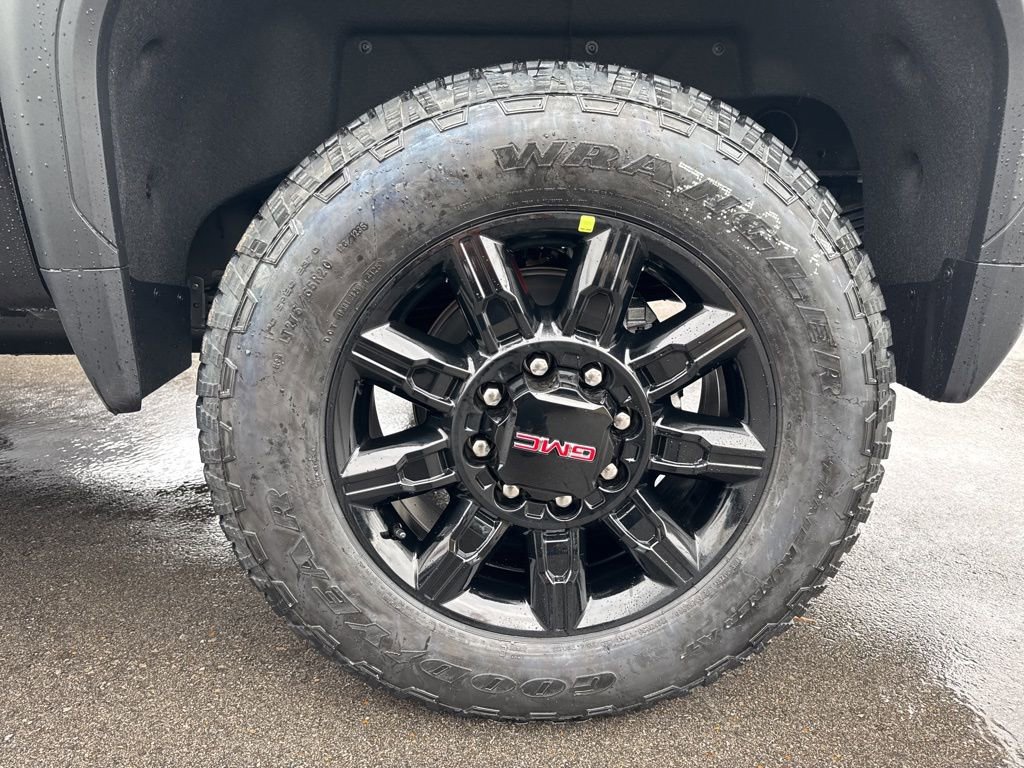 New 2026 GMC Sierra 2500 AT4 w/ AT4 Premium Plus Package image 33