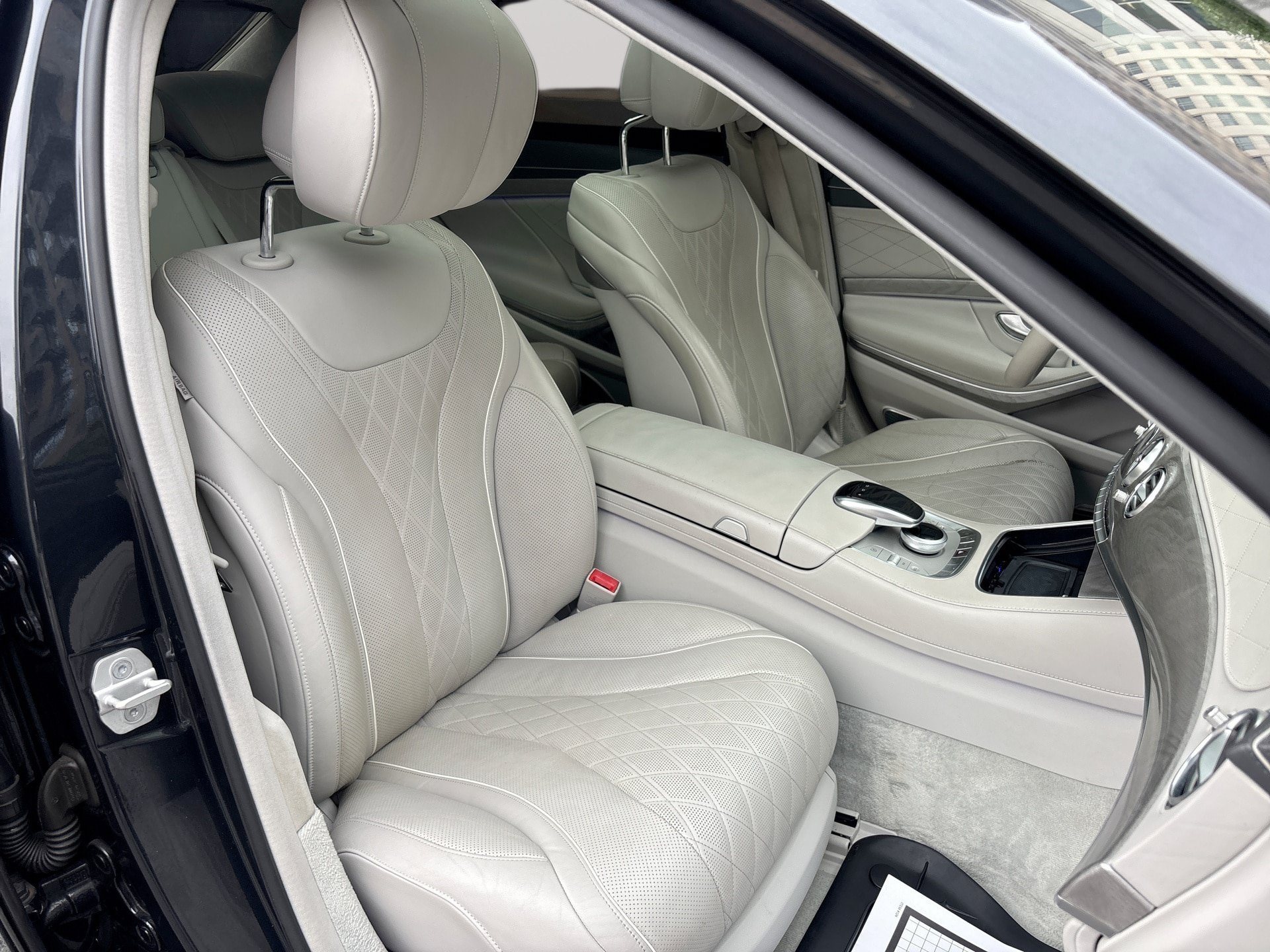 Used 2016 Mercedes-Benz S 550 Sedan image 28