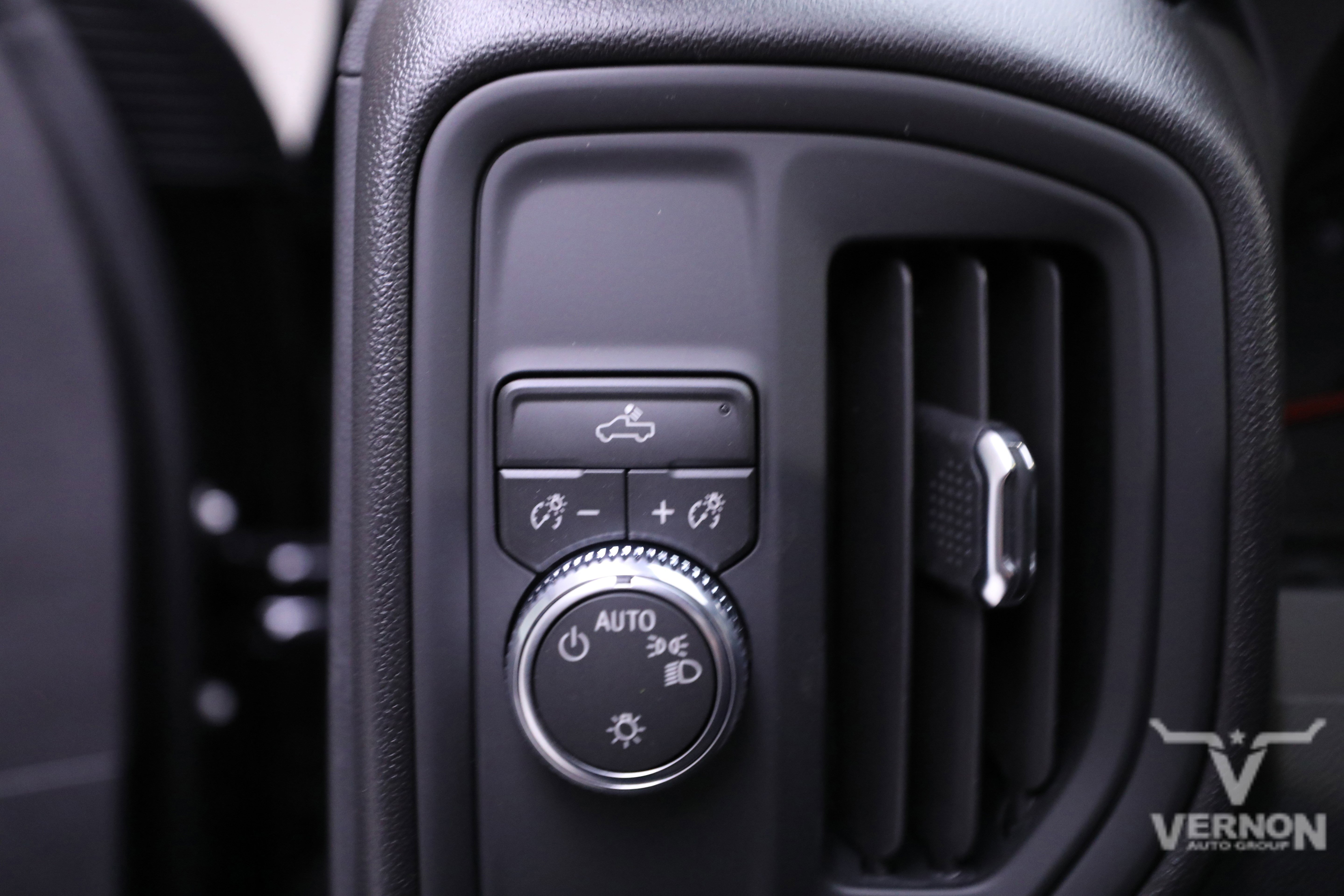New 2026 GMC Sierra 1500 Pro w/ Pro Value Package image 13