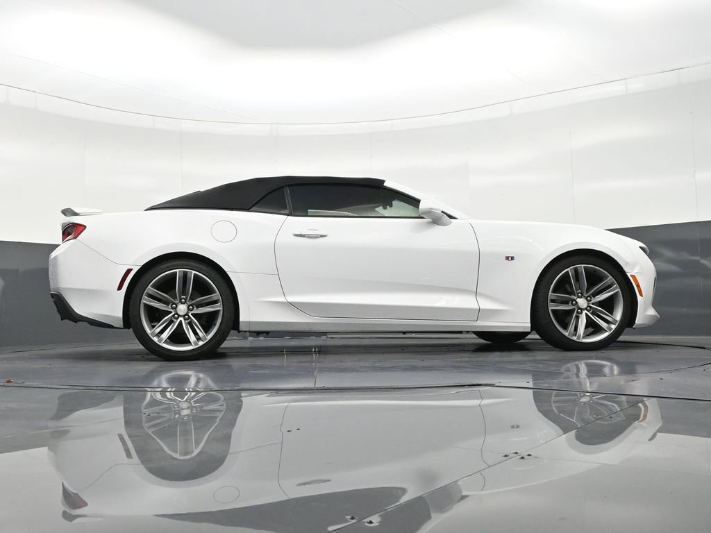 Used 2017 Chevrolet Camaro LT image 27