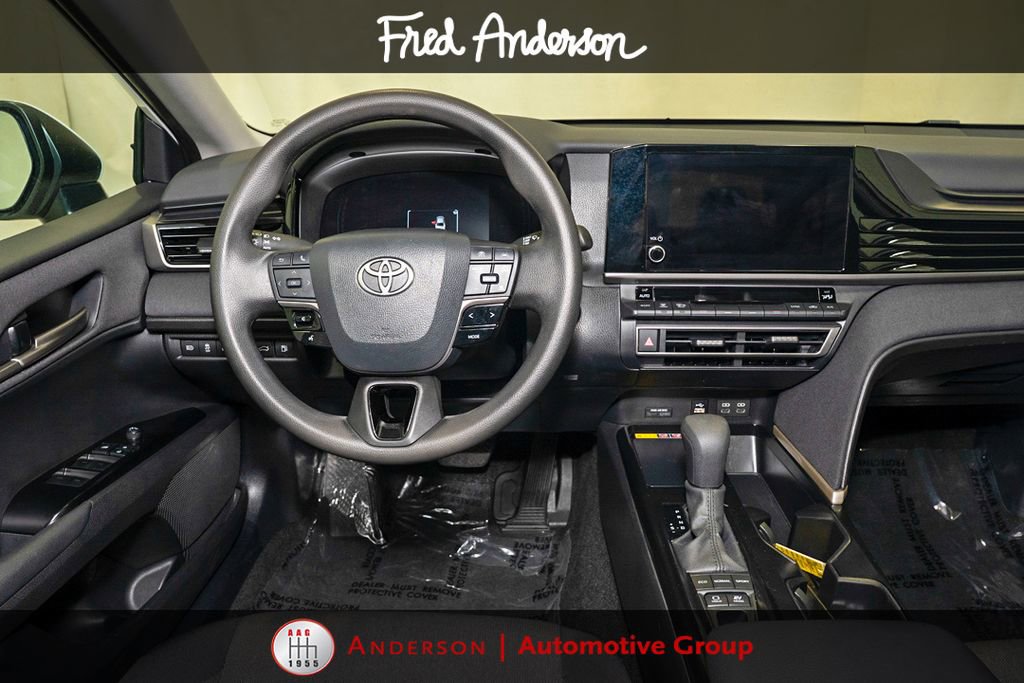 Used 2025 Toyota Camry LE FWD image 6
