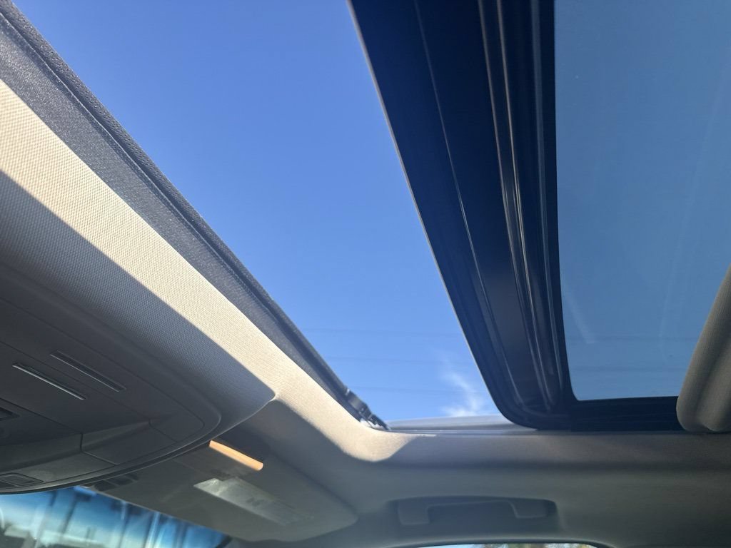 Used 2019 Chevrolet Tahoe LT RWD image 17