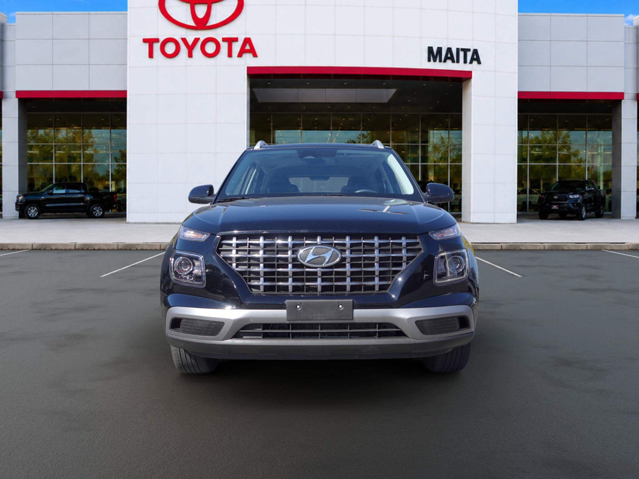 Used 2025 Hyundai Venue SEL FWD image 8