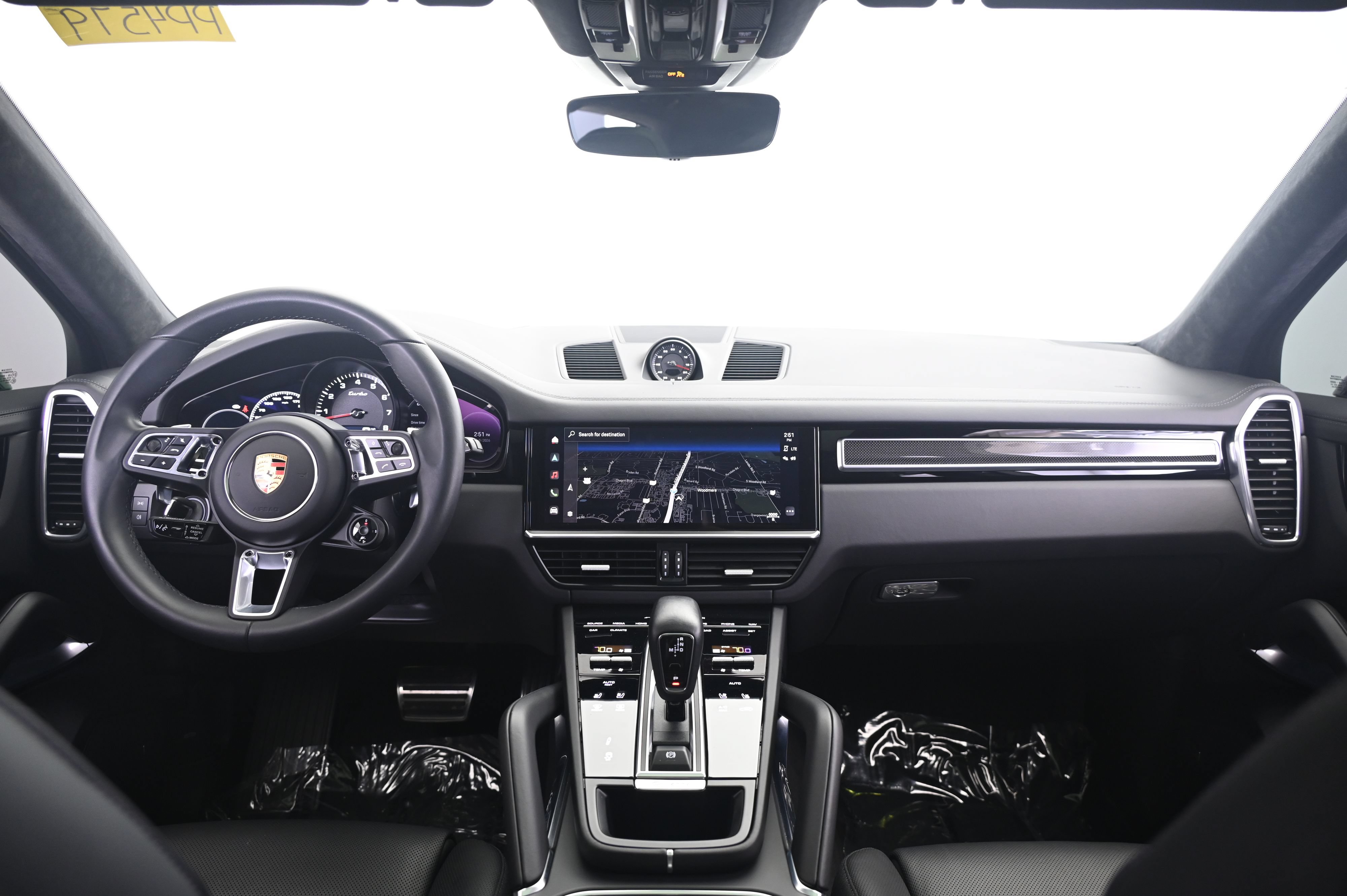 Used 2023 Porsche Cayenne Turbo AWD/4WD image 32