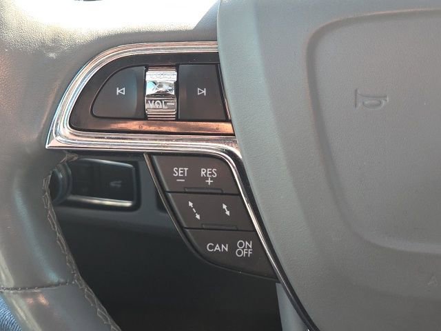 Used 2020 Lincoln Navigator Reserve w/ Luxury Package image 42