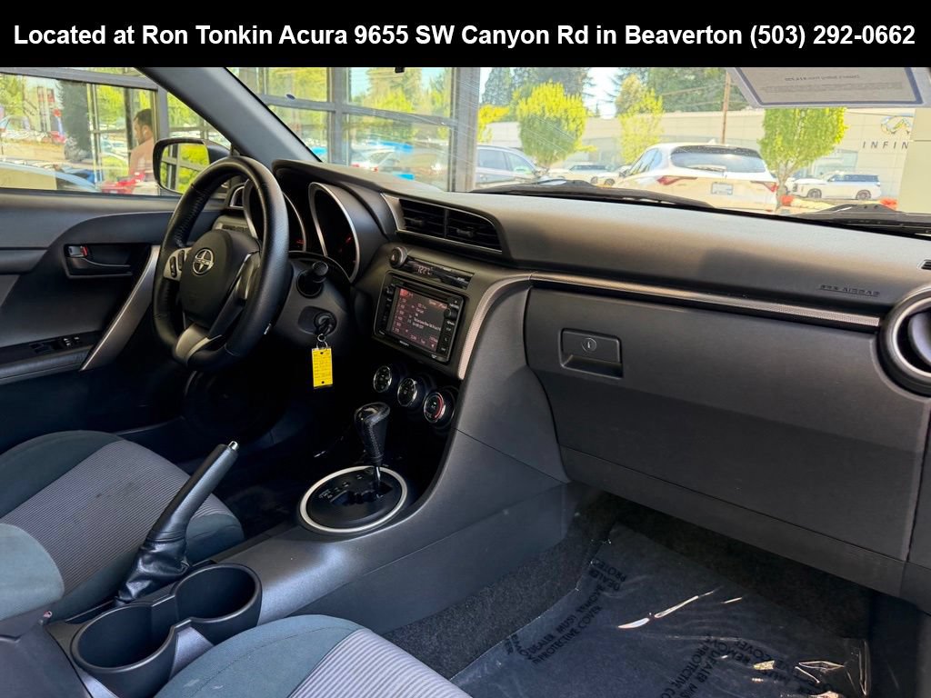 Used 2014 Scion tC FWD image 30