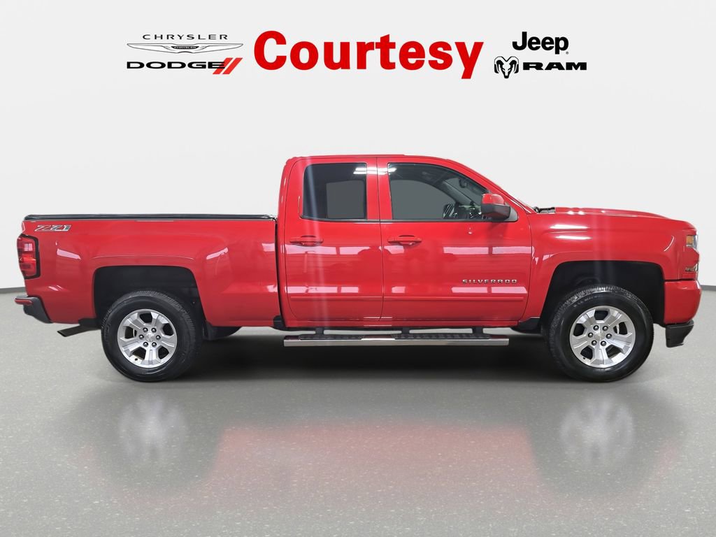 Used 2016 Chevrolet Silverado 1500 LT w/ All Star Edition image 3