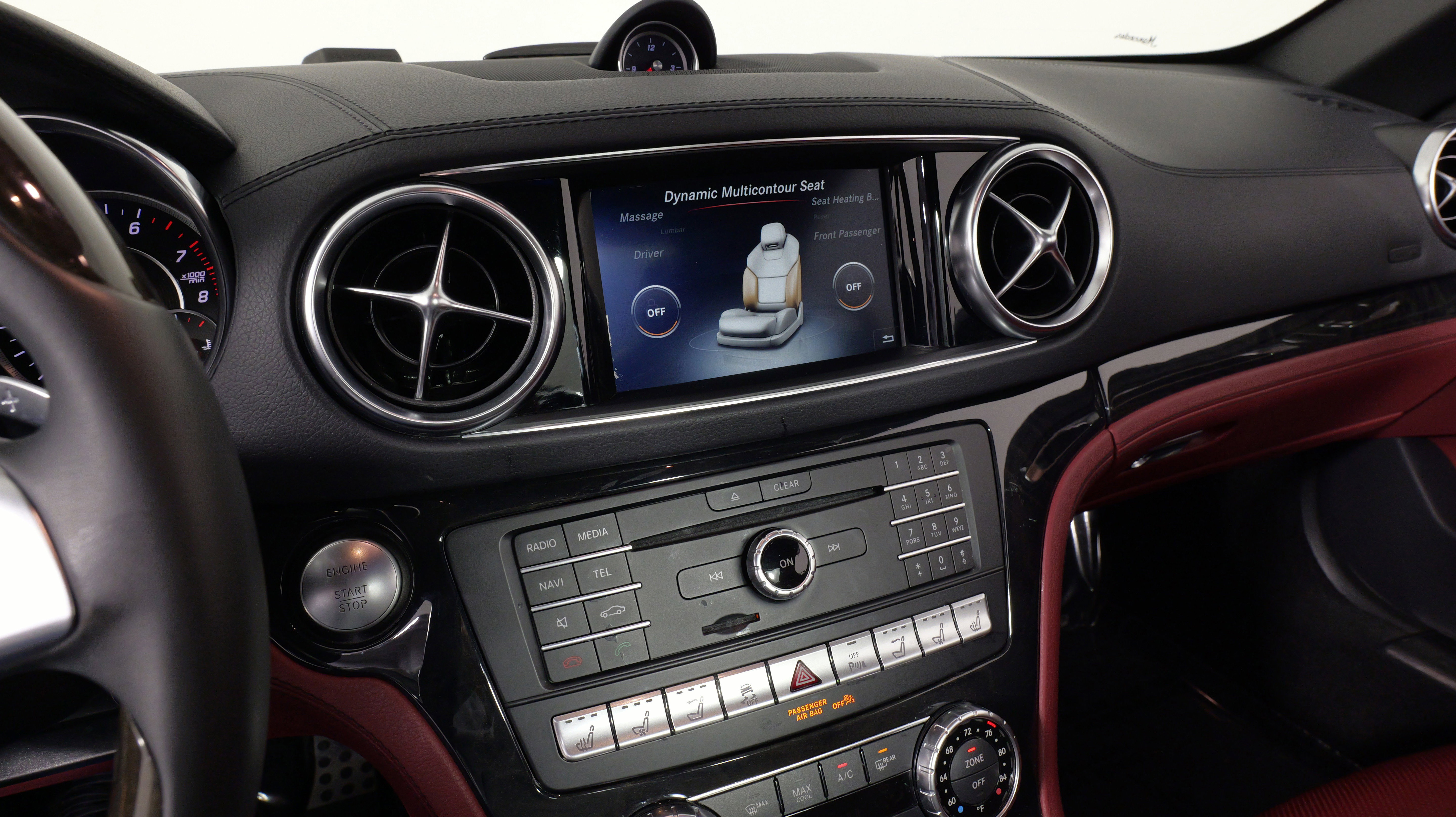 Used 2019 Mercedes-Benz SL 550 image 54